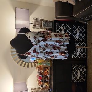 Cold Shoulder Floral Top